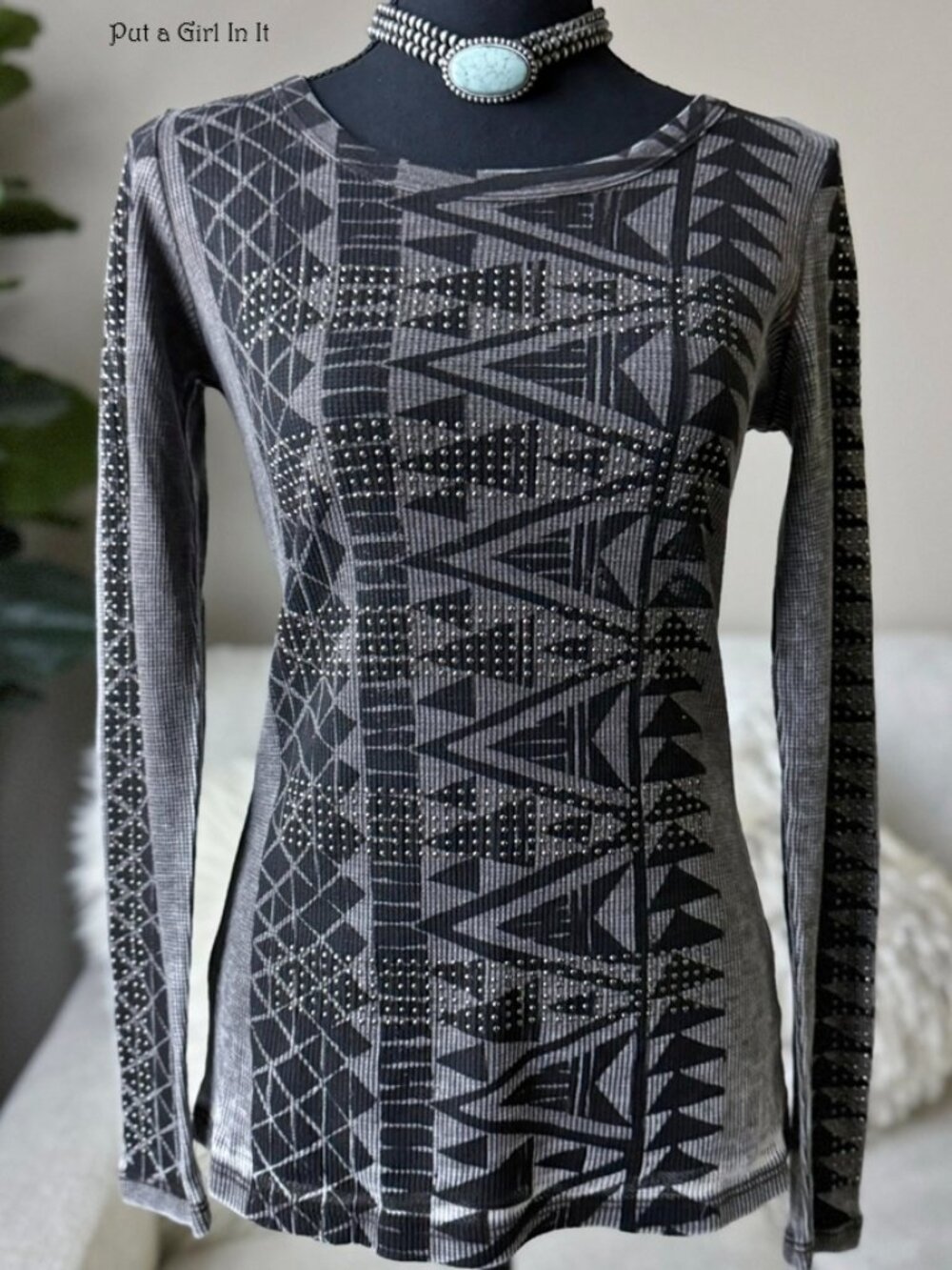Vocal Apparel women's crystal embellished gray black aztec long sleeve s m l xl